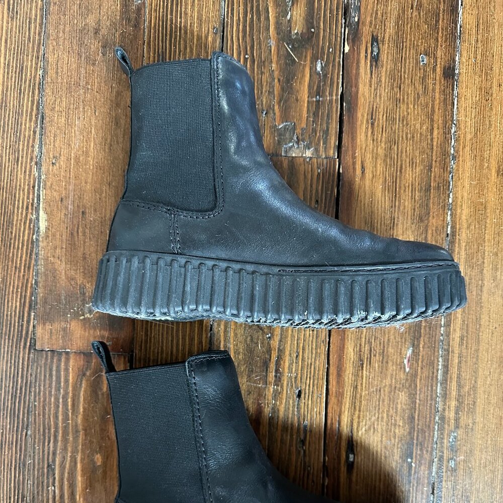 Clarks Torhill Maple Boots